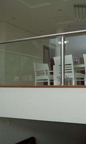 Guarda corpo de vidro fume Guarda corpo de vidro fume